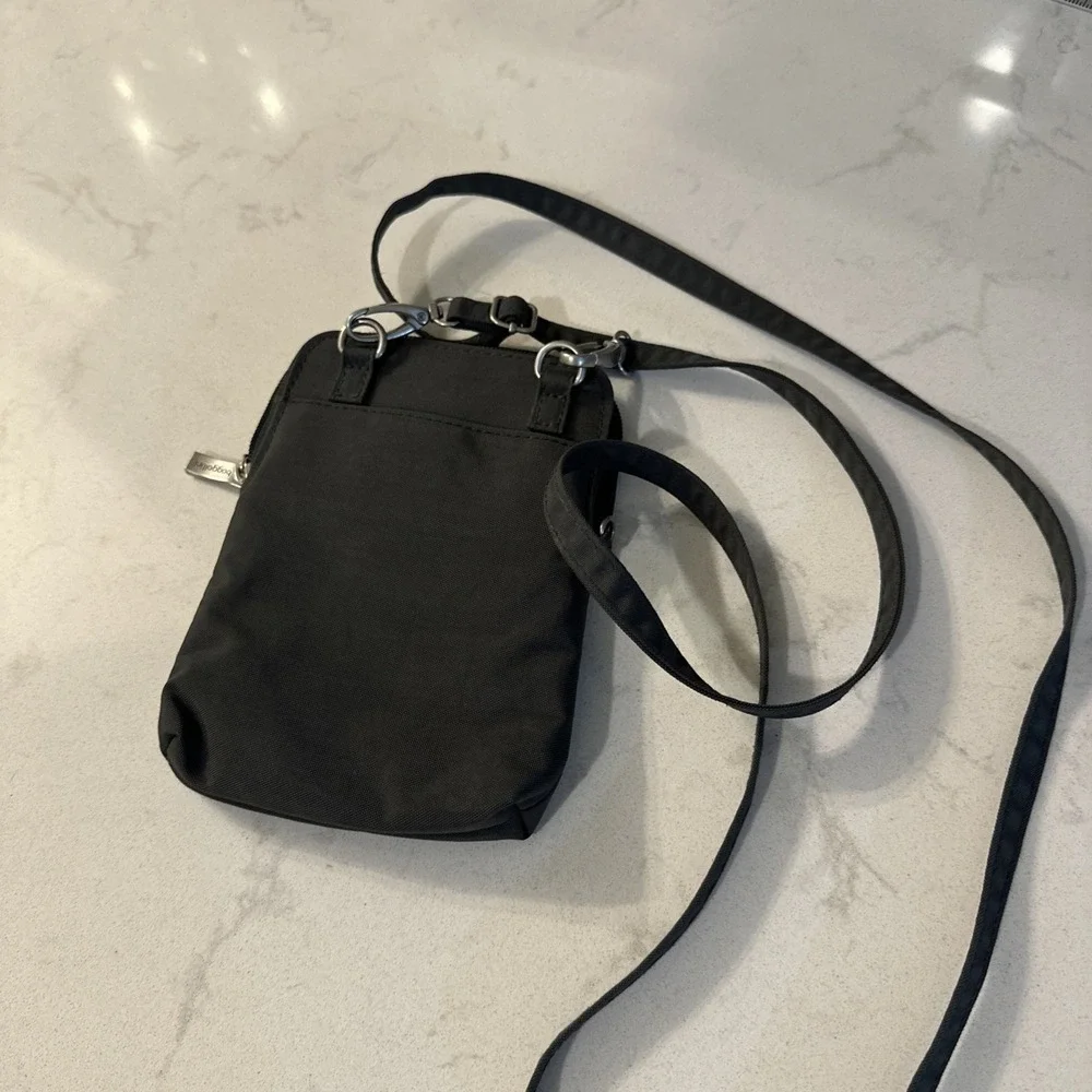 Baggallini RFID Bryant Crossbody Bag - Dark Gray Nylon Stylish RFID